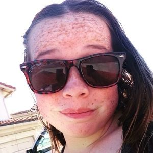 Meet your Posher, Shelby